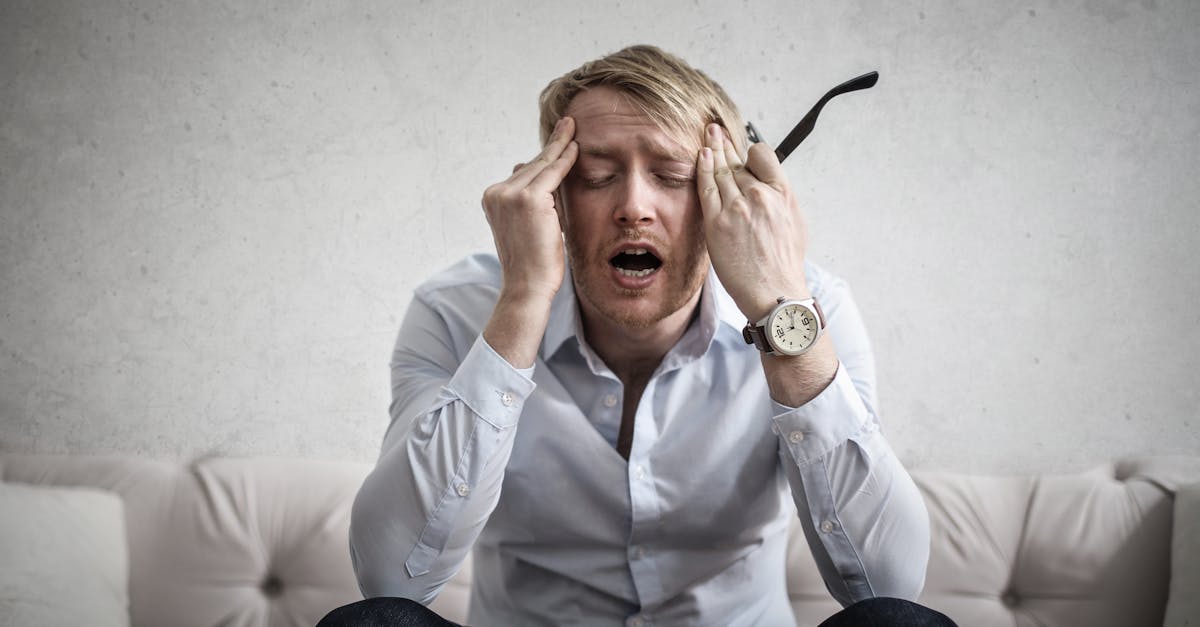 découvrez les causes, symptômes et traitements de la douleur au tendon d'achille. conseils pour la prévention, la récupération et les soins adaptés à cette blessure fréquente.