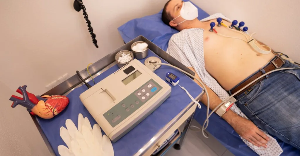 découvrez tout sur les extrasystoles : causes, symptômes et traitements pour mieux comprendre ces battements cardiaques irréguliers.