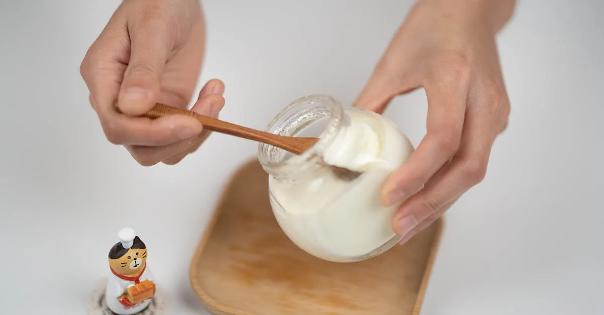 découvrez hipro yogurt, le yaourt riche en protéines idéal pour prendre du poids sainement et favoriser la croissance musculaire.