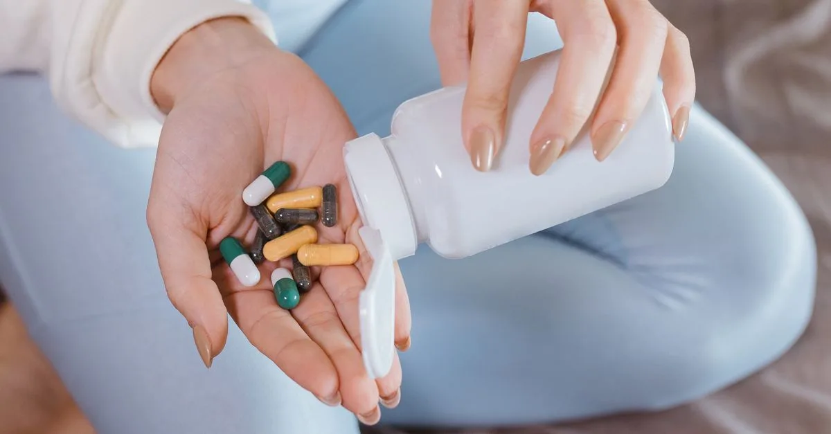 découvrez nos multivitamines de haute qualité pour soutenir votre santé et bien-être au quotidien. boostez votre énergie et renforcez votre système immunitaire avec notre sélection équilibrée de vitamines essentielles.