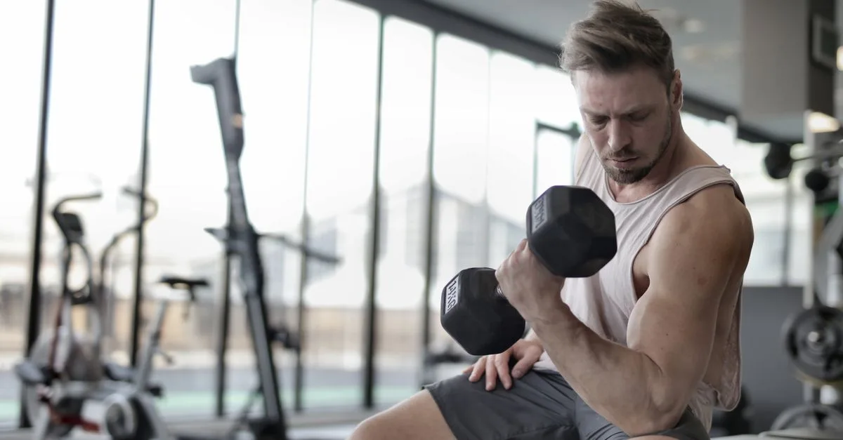 découvrez comment la variabilité de la congestion musculaire impacte la performance et la récupération lors de vos entraînements sportifs.